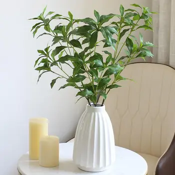 Неизискващ грижи растение, реалистични изкуствени клонки зеленина Пиерис за неувядающего домашно сватбен декор, изкуствени растения