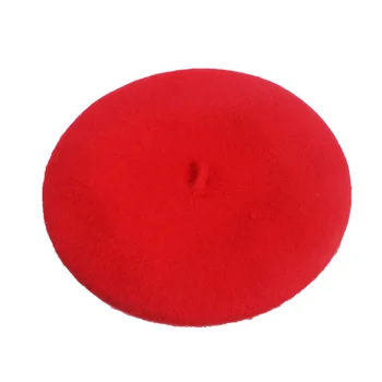 Топла шапка-барета във френски стил за момичета, однотонная шапчица зима-есен (червен)