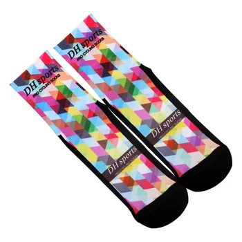 Цветни чорапи за Колоездене с принтом, Улично Кормило екипировка, Баскетболни чорапи за джогинг, Не выцветающие Спортни чорапи, Мъжки, Дамски Размери 39-46 QTW019